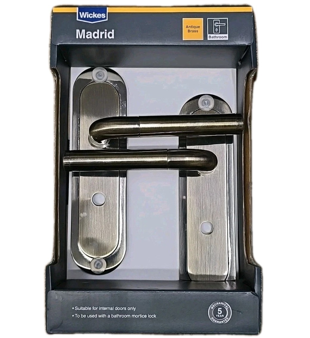 Wickes Madrid Antique Brass Bathroom Door Handles – Internal Door Set with Thumb