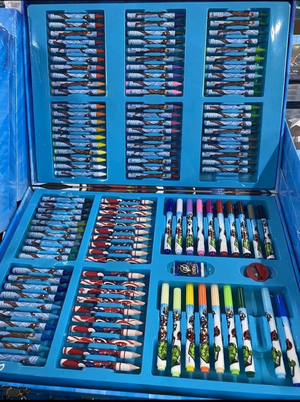 Marvel Avengers Art Case 130-Piece Large Crayon Colouring Set for Kids Gift Idea