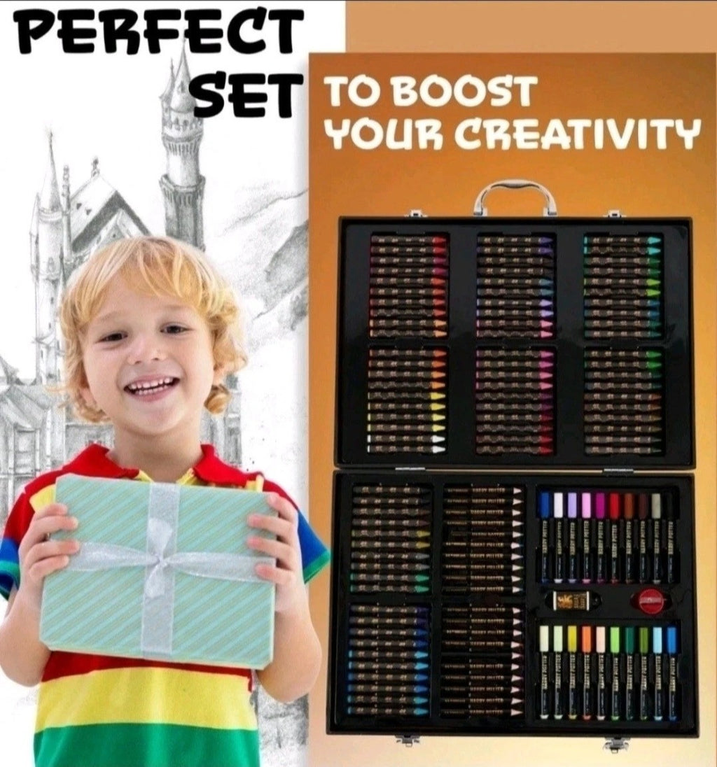 Harry Potter Art Case Large 130-Piece Colouring Crayons Set for Kids Present 